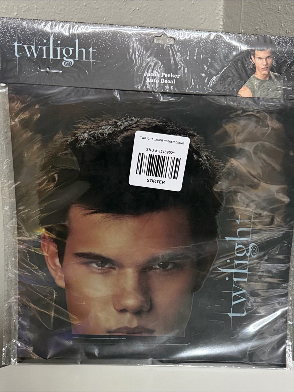 Twilight Jacob Peeker Wall Decal - Black